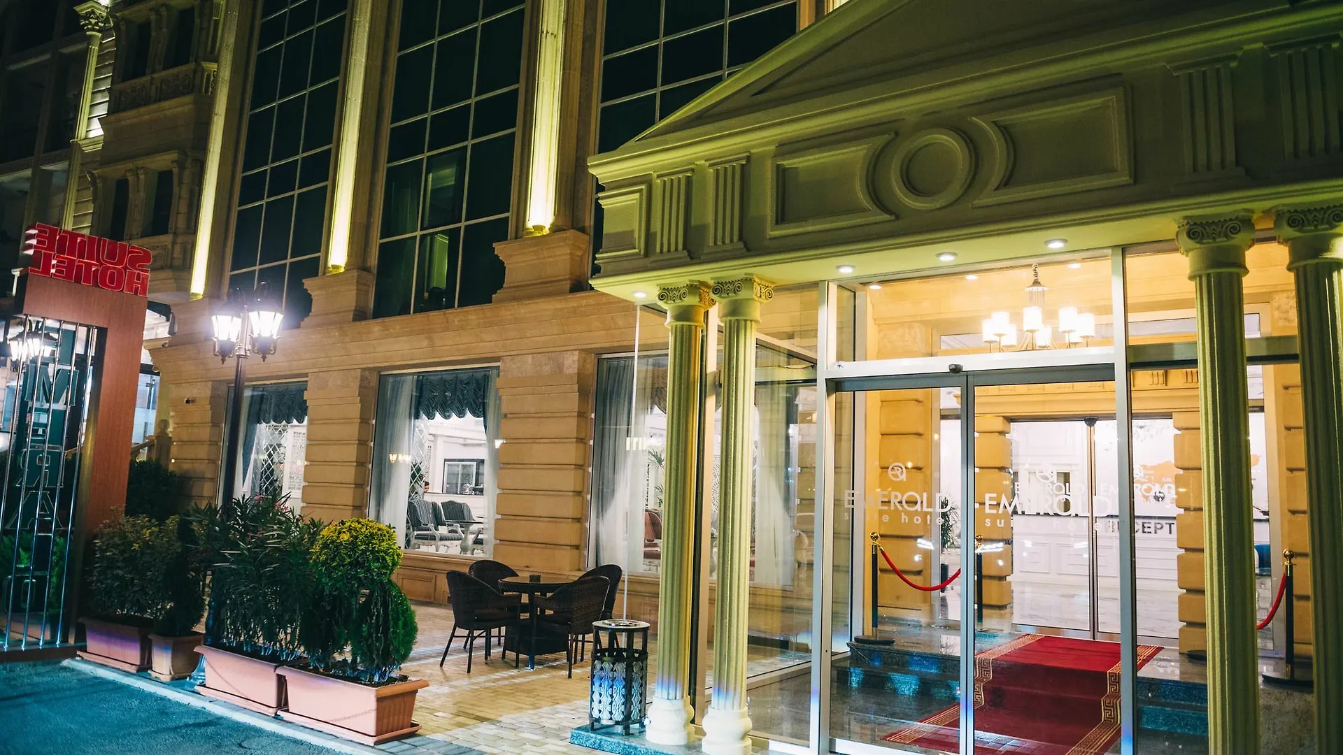 Emerald Suite Hotel Baku