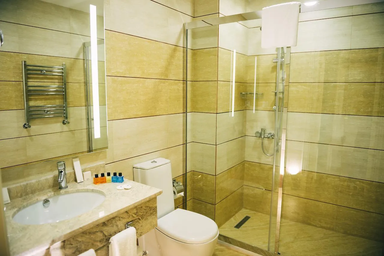 Emerald Suite Hotel Baku
