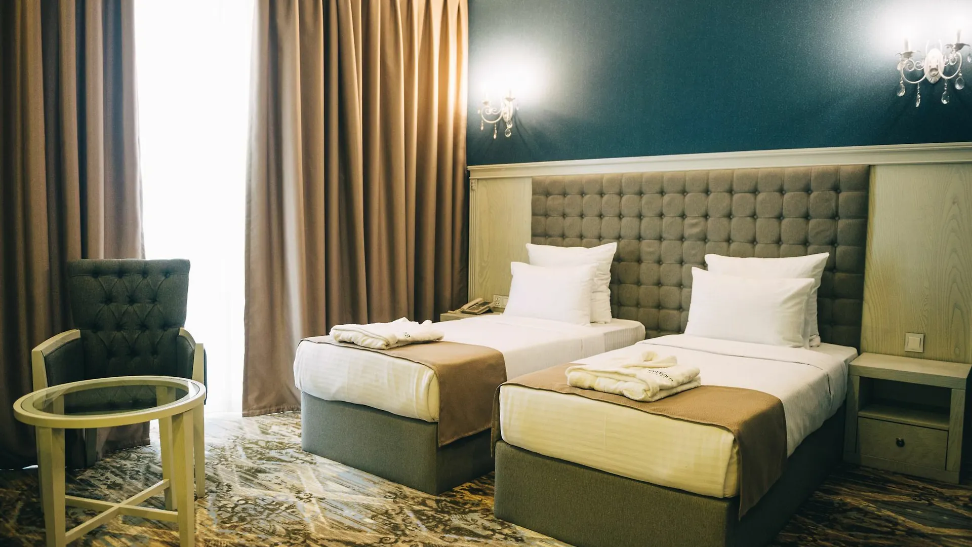 Emerald Suite Hotel Baku