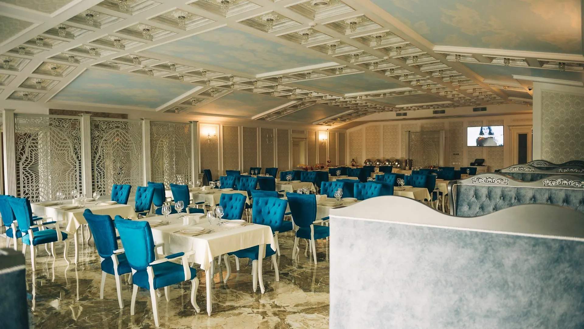 Emerald Suite Hotel Baku